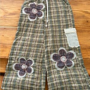 POL Plaid Pants with Floral Patches